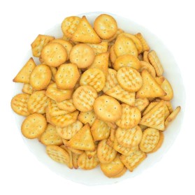 sūrus-uzkandis-krekeriai