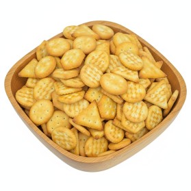 traškūs-užkandžiai-krekeriai