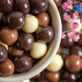 sokoladiniai-rutuliukai-uzkandis